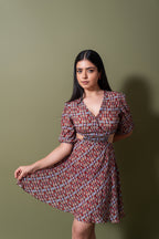 Flared dress with Waist Embroidery