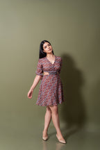 Flared dress with Waist Embroidery